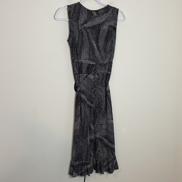 New York & Co Faux Wrap Splatter Dot Dress Size Small - Picture 5 of 8